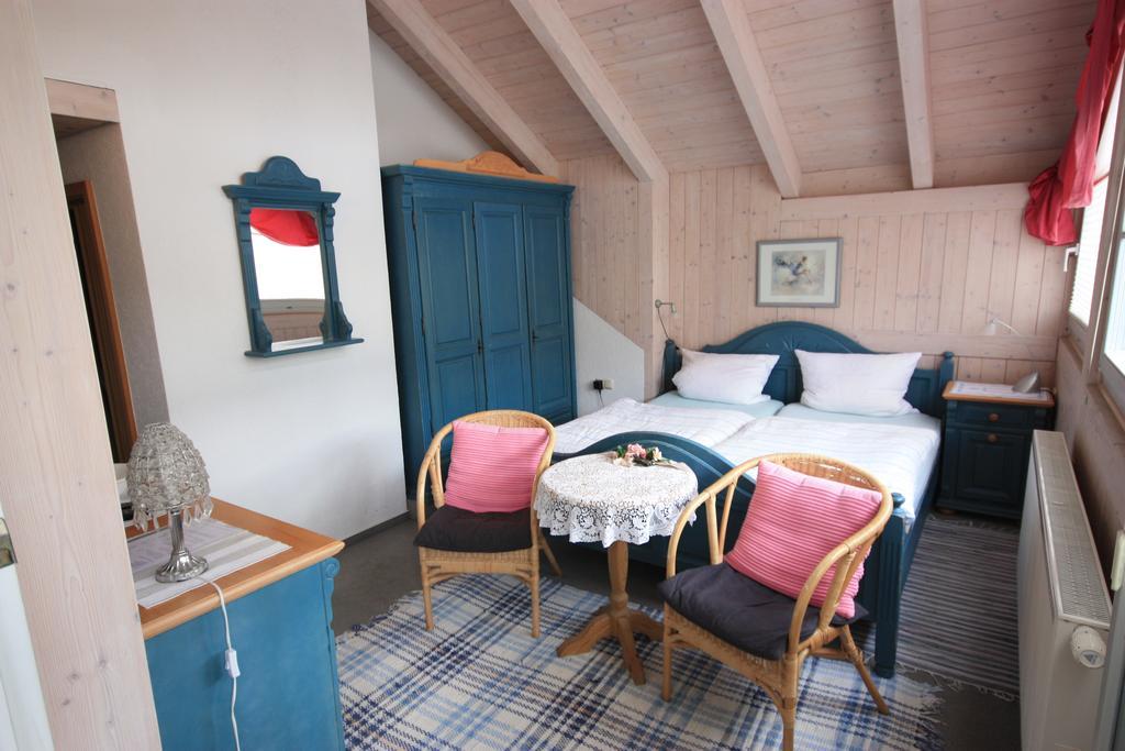 Pension-Ferienwohnung Liesbachtal Direkt Am Waldrand Bayerische Rhoen Schonau an der Brend ห้อง รูปภาพ