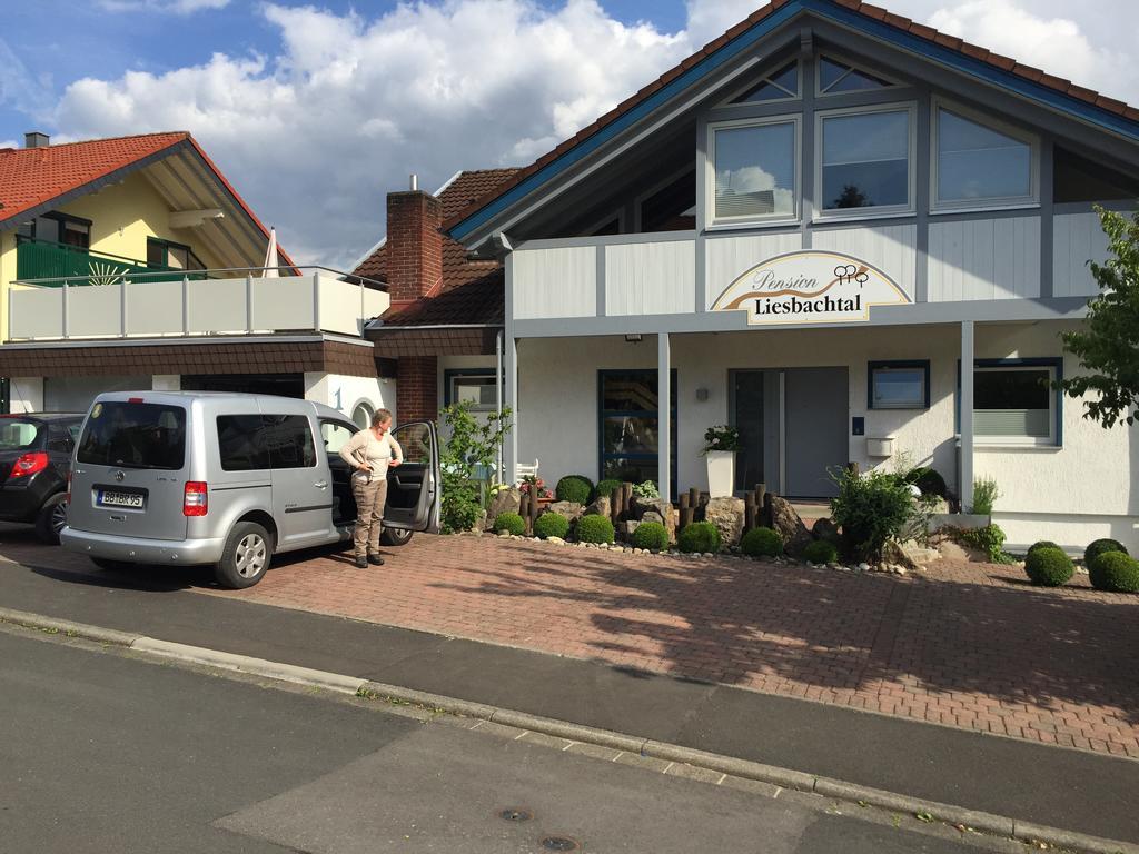 Pension-Ferienwohnung Liesbachtal Direkt Am Waldrand Bayerische Rhoen Schonau an der Brend ภายนอก รูปภาพ